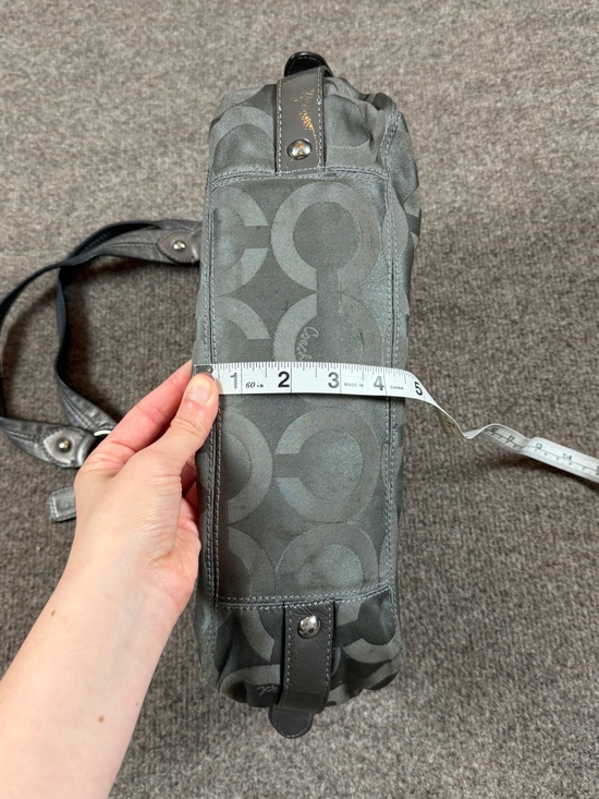 Vintage Coach Grey Madison Op Art Maggie Shoulder Bag Multiple 